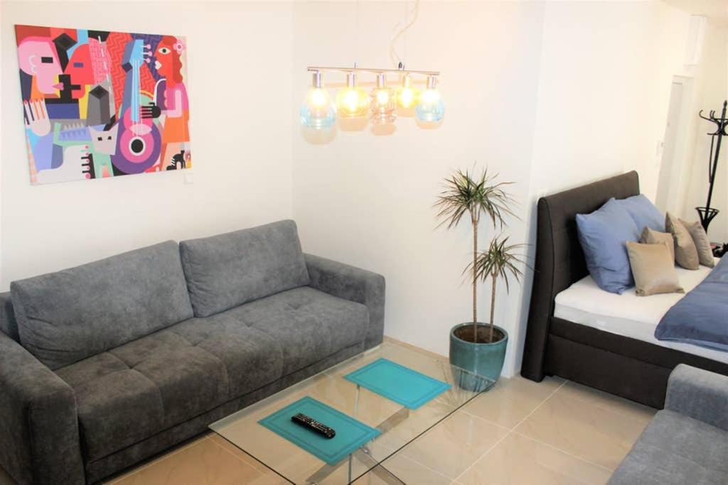 Apartment Right In The Center Of 브르노 외부 사진