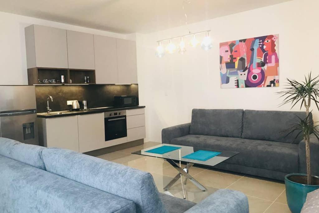 Apartment Right In The Center Of 브르노 외부 사진